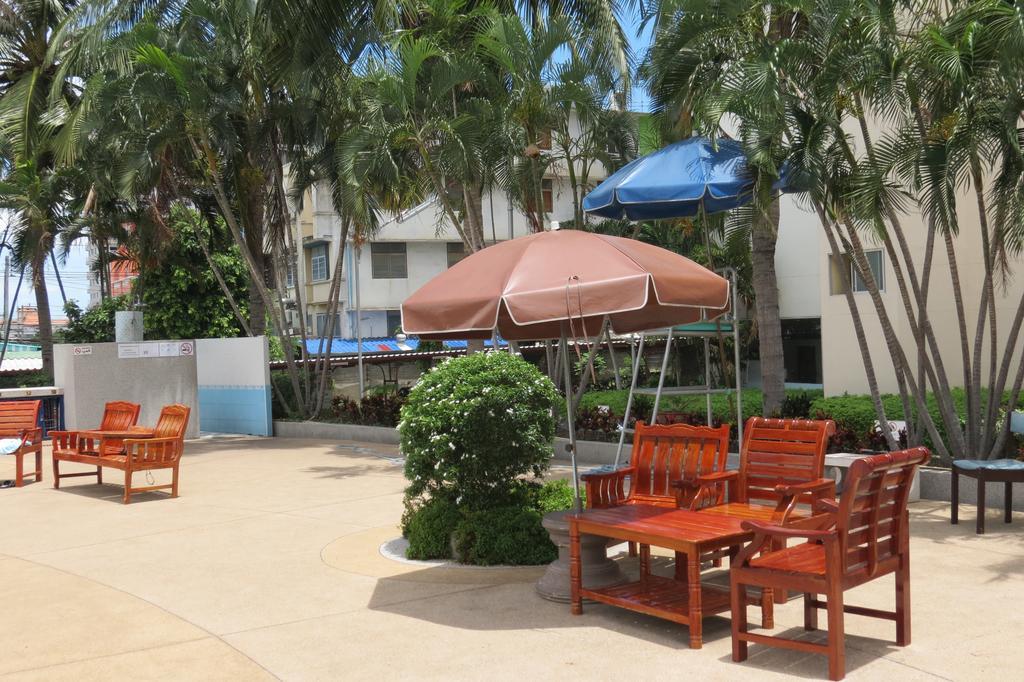 View Talay 1B Residence Pattaya Luaran gambar