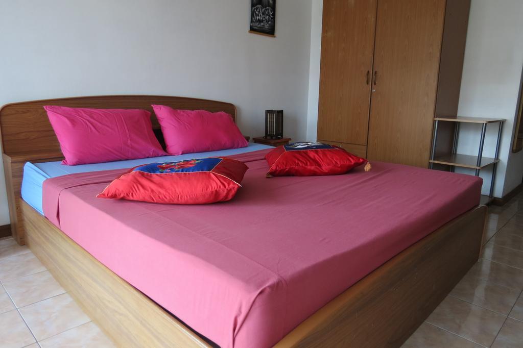 View Talay 1B Residence Pattaya Luaran gambar