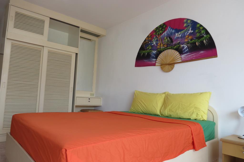 View Talay 1B Residence Pattaya Luaran gambar